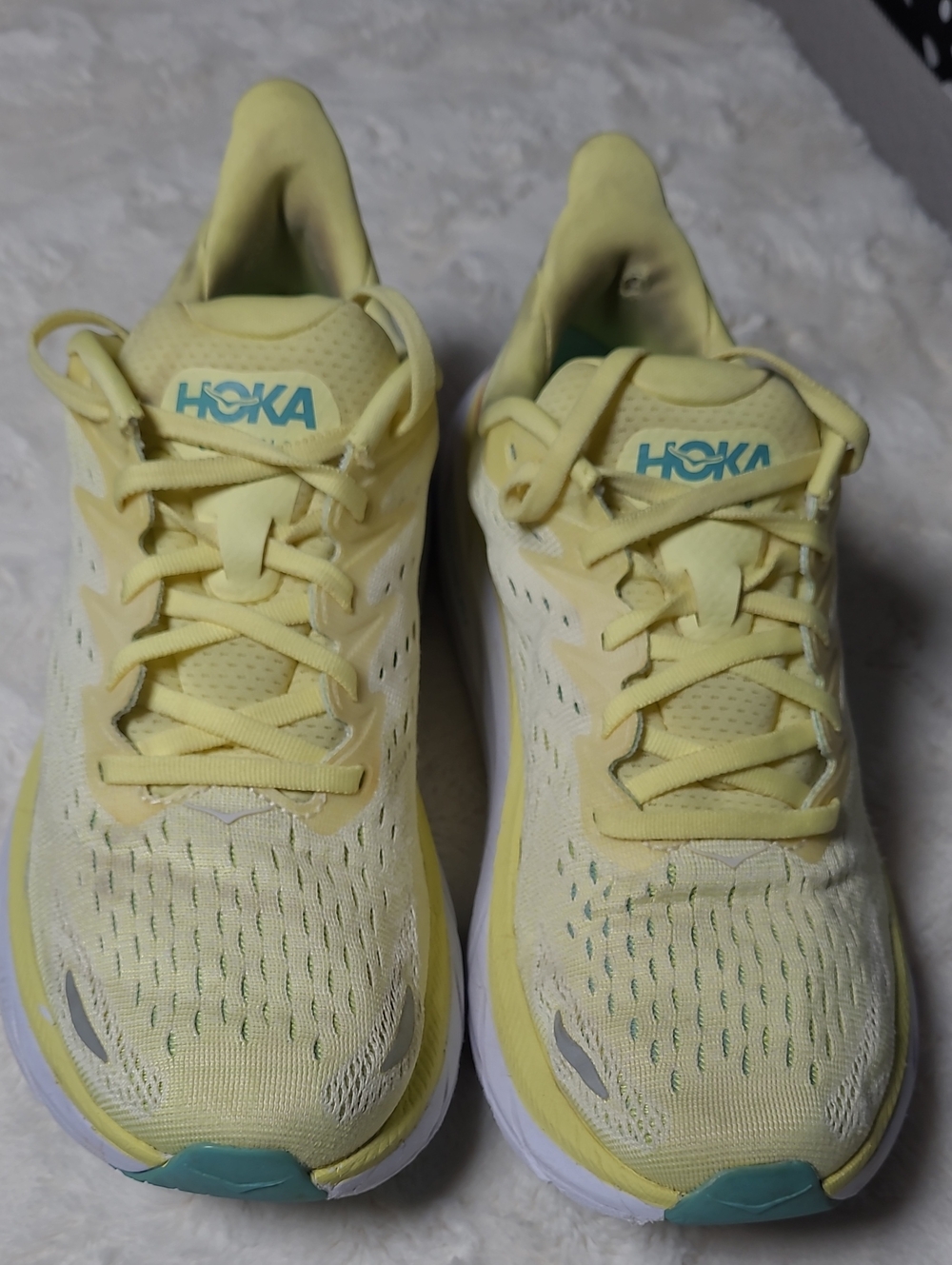 Hoka Clifton 8 Women's Yellow Shoes with Aqua and Coral Accents Size 9 1119394 - Picture 3 of 9